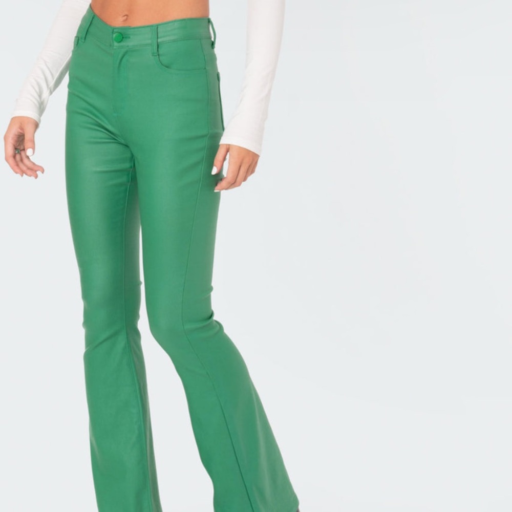 COPY - Green leather edikted pants